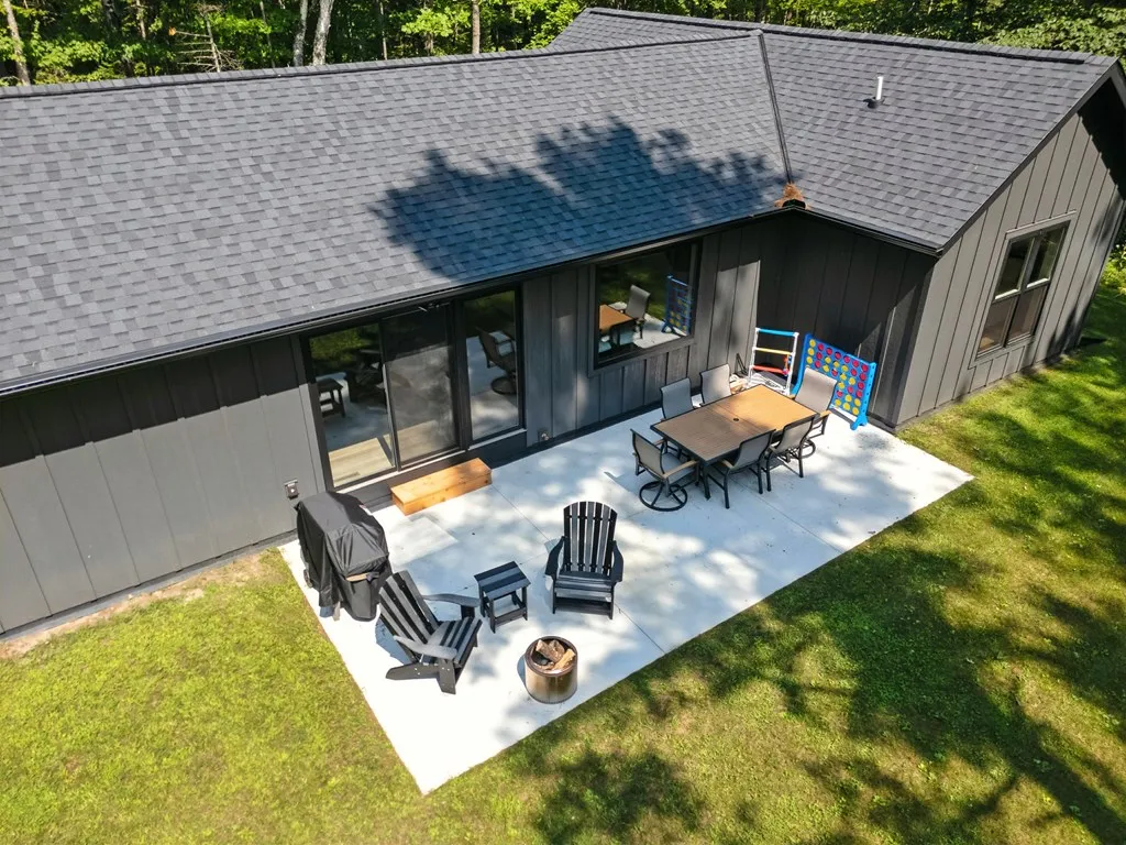 6280 Breezewood Ln, Sturgeon Bay, Wisconsin 54235, 3 Bedrooms Bedrooms, ,2 BathroomsBathrooms,Inland-Residential,For Sale,Breezewood Ln,144457