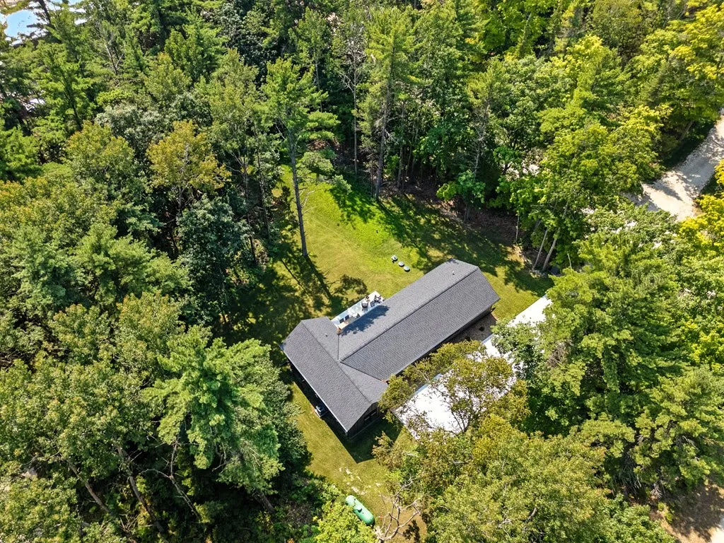 6280 Breezewood Ln, Sturgeon Bay, Wisconsin 54235, 3 Bedrooms Bedrooms, ,2 BathroomsBathrooms,Inland-Residential,For Sale,Breezewood Ln,144457