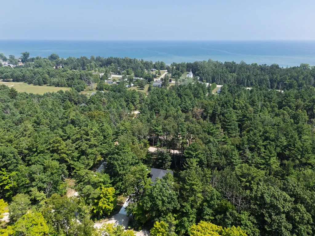 6280 Breezewood Ln, Sturgeon Bay, Wisconsin 54235, 3 Bedrooms Bedrooms, ,2 BathroomsBathrooms,Inland-Residential,For Sale,Breezewood Ln,144457