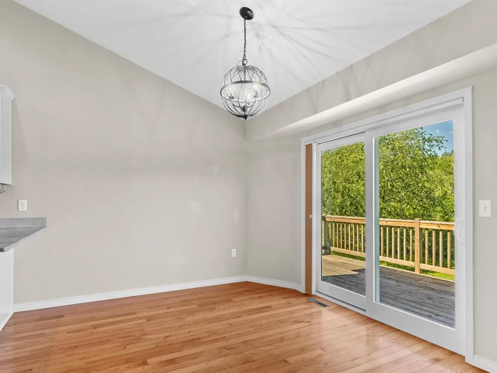 121 S Columbia Ave, Sturgeon Bay Wi 54235, 4 Bedrooms Bedrooms, ,3 BathroomsBathrooms,Inland-Residential,For Sale,S Columbia Ave,141896