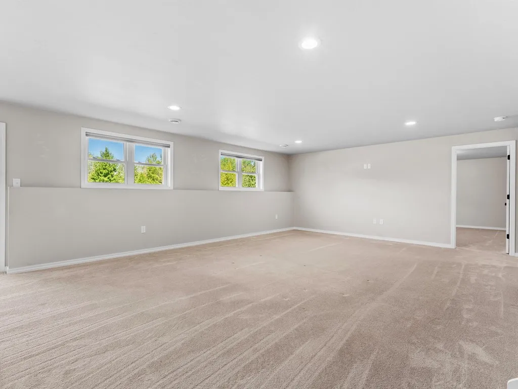 121 S Columbia Ave, Sturgeon Bay Wi 54235, 4 Bedrooms Bedrooms, ,3 BathroomsBathrooms,Inland-Residential,For Sale,S Columbia Ave,141896