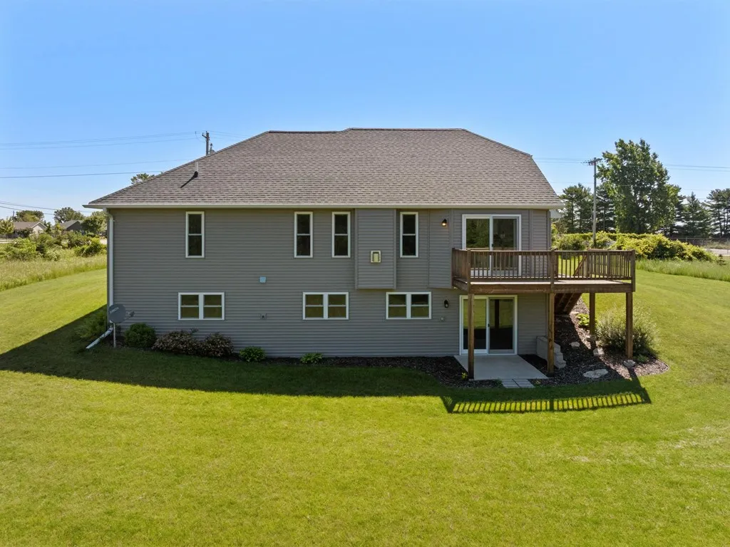 121 S Columbia Ave, Sturgeon Bay Wi 54235, 4 Bedrooms Bedrooms, ,3 BathroomsBathrooms,Inland-Residential,For Sale,S Columbia Ave,141896