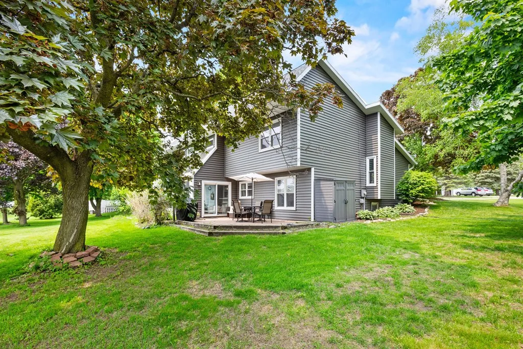 1829 Jefferson Dr, Sturgeon Bay, Wisconsin 54235, 3 Bedrooms Bedrooms, ,3 BathroomsBathrooms,Inland-Residential,For Sale,Jefferson Dr,144058