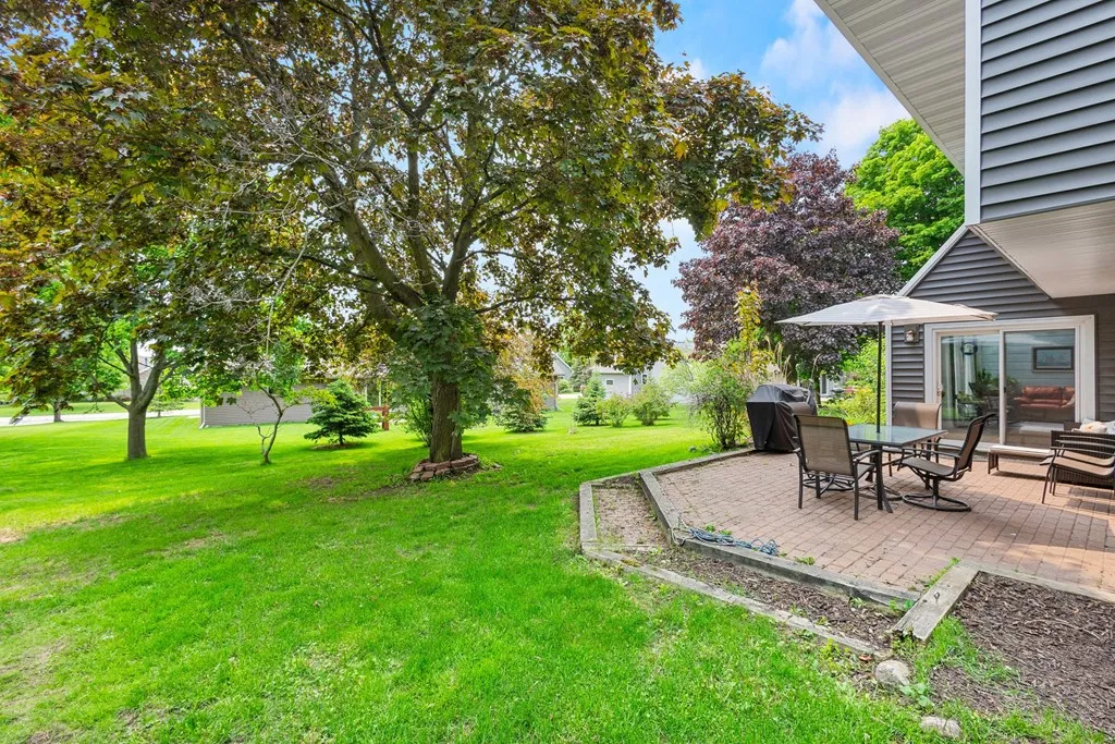 1829 Jefferson Dr, Sturgeon Bay, Wisconsin 54235, 3 Bedrooms Bedrooms, ,3 BathroomsBathrooms,Inland-Residential,For Sale,Jefferson Dr,144058