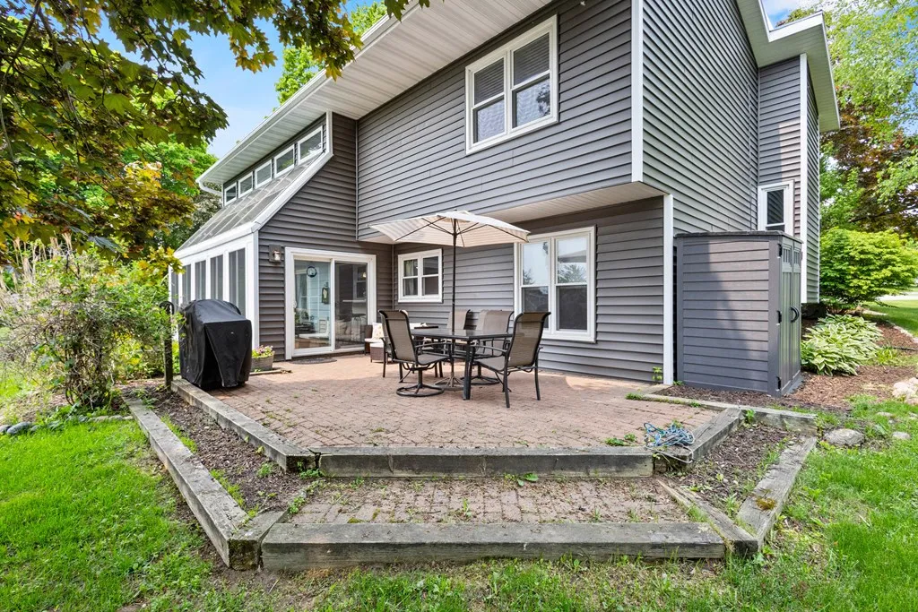 1829 Jefferson Dr, Sturgeon Bay, Wisconsin 54235, 3 Bedrooms Bedrooms, ,3 BathroomsBathrooms,Inland-Residential,For Sale,Jefferson Dr,144058
