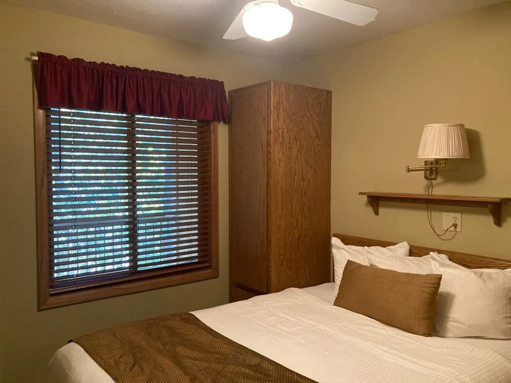 4908 Landmark Cir # 1310, Egg Harbor Wi 54209, 2 Bedrooms Bedrooms, ,1 BathroomBathrooms,Condominium,For Sale,Landmark Cir,143350