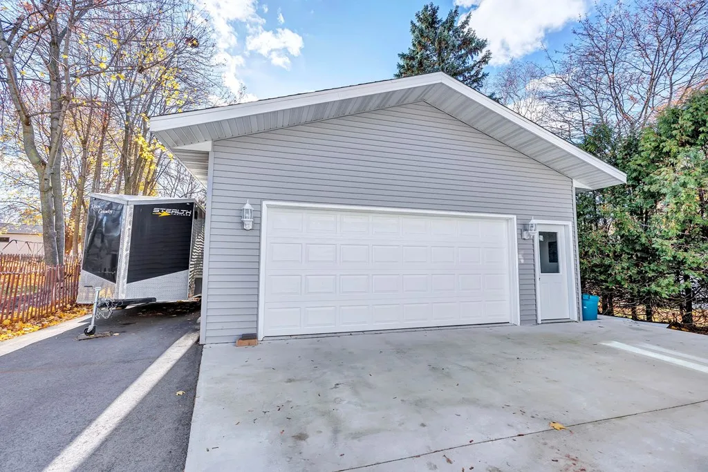 635 Georgia St, Sturgeon Bay Wi 54235, 3 Bedrooms Bedrooms, ,2 BathroomsBathrooms,Inland-Residential,For Sale,Georgia St,141200