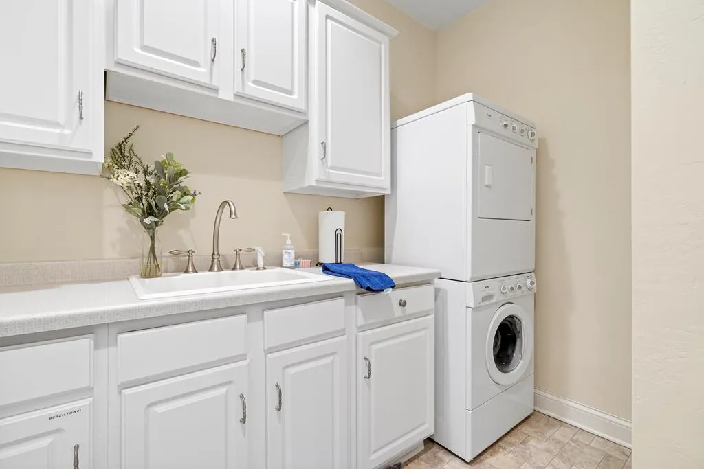 7136 A Ida Red Rd, Egg Harbor Wi 54209, 4 Bedrooms Bedrooms, ,3 BathroomsBathrooms,Condominium,For Sale,Ida Red Rd,139582
