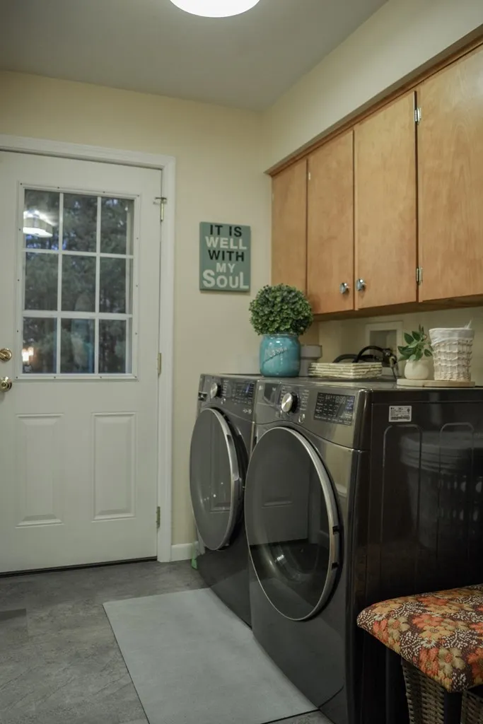 929 Louisiana St, Sturgeon Bay Wi 54235, 3 Bedrooms Bedrooms, ,2 BathroomsBathrooms,Inland-Residential,For Sale,Louisiana St,141217