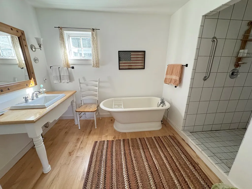 1908 Main Rd, Washington Island, Wisconsin 54246, 3 Bedrooms Bedrooms, ,3 BathroomsBathrooms,Waterfront-Residential,For Sale,Main Rd,144311