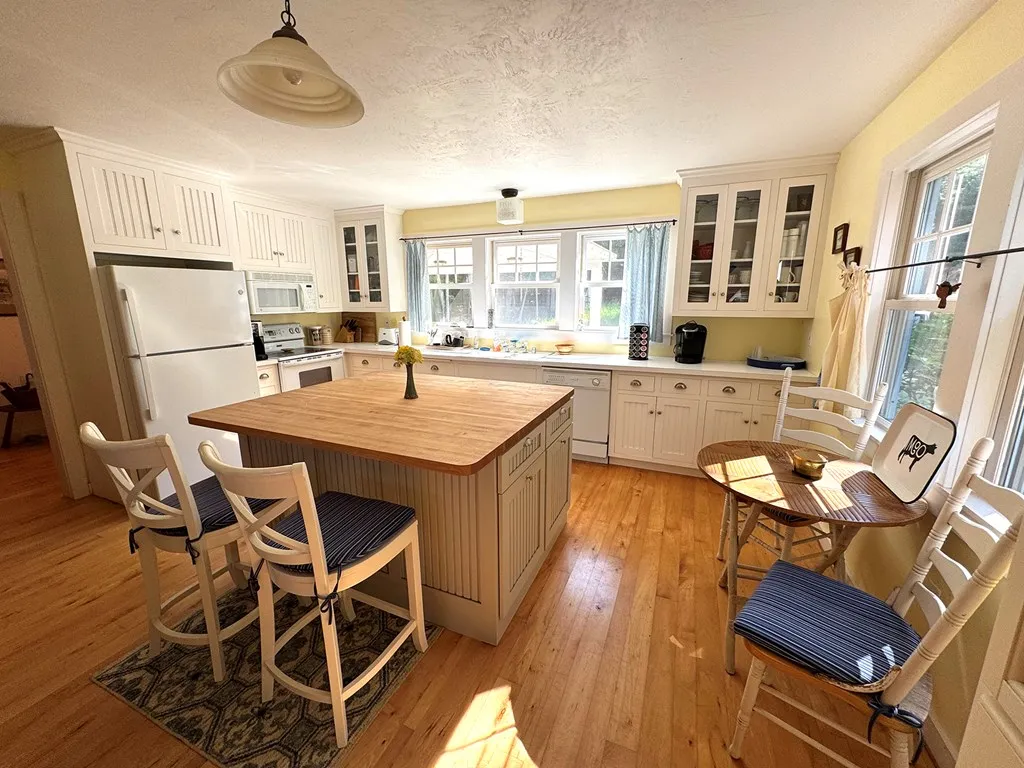 1908 Main Rd, Washington Island, Wisconsin 54246, 3 Bedrooms Bedrooms, ,3 BathroomsBathrooms,Waterfront-Residential,For Sale,Main Rd,144311