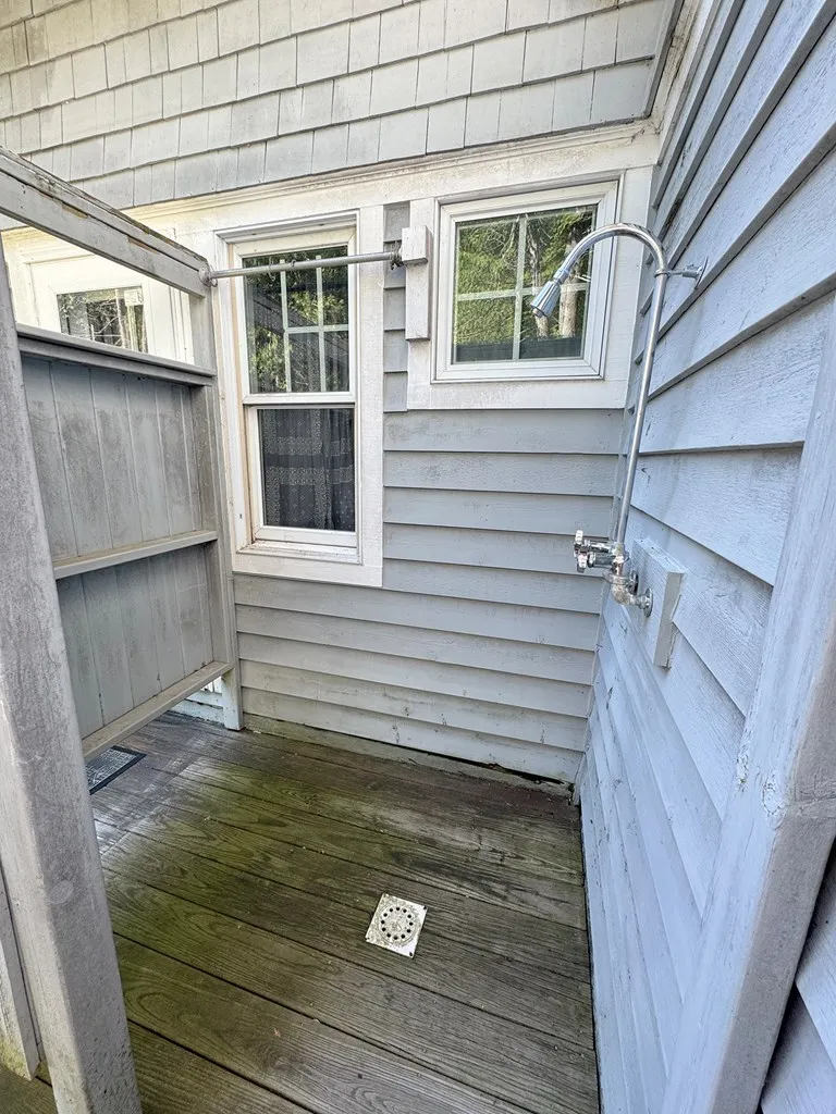 1908 Main Rd, Washington Island, Wisconsin 54246, 3 Bedrooms Bedrooms, ,3 BathroomsBathrooms,Waterfront-Residential,For Sale,Main Rd,144311