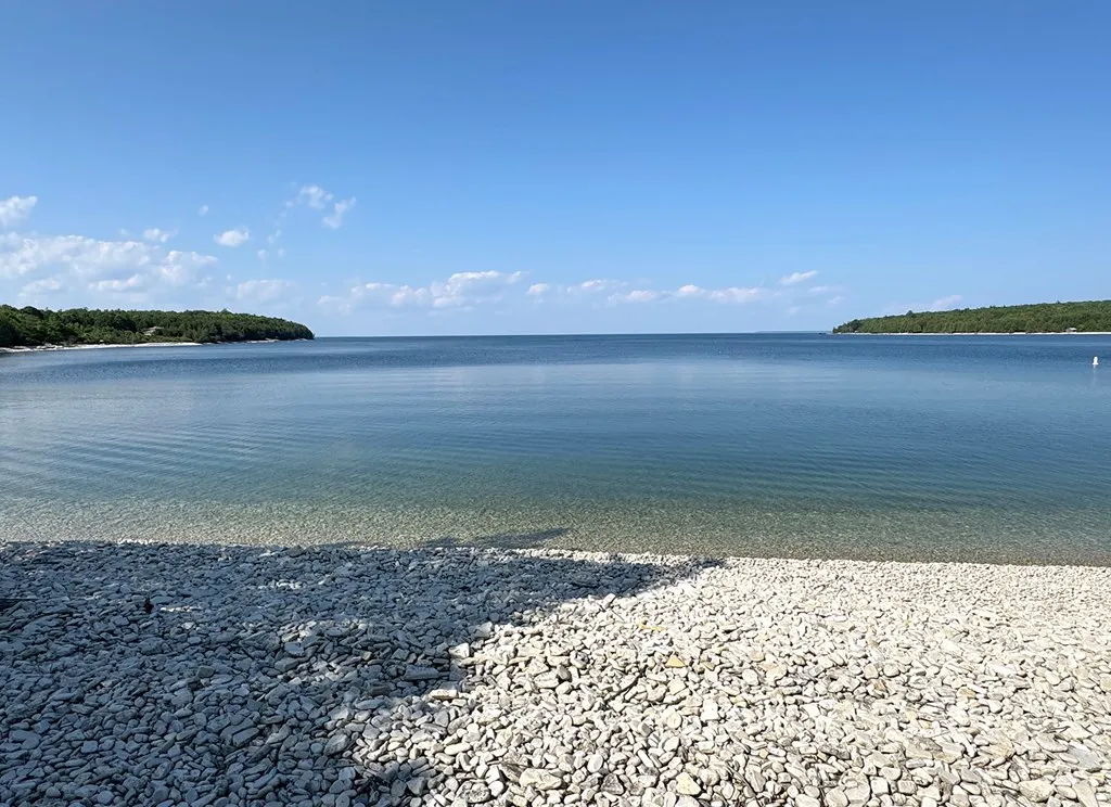 1908 Main Rd, Washington Island, Wisconsin 54246, 3 Bedrooms Bedrooms, ,3 BathroomsBathrooms,Waterfront-Residential,For Sale,Main Rd,144311