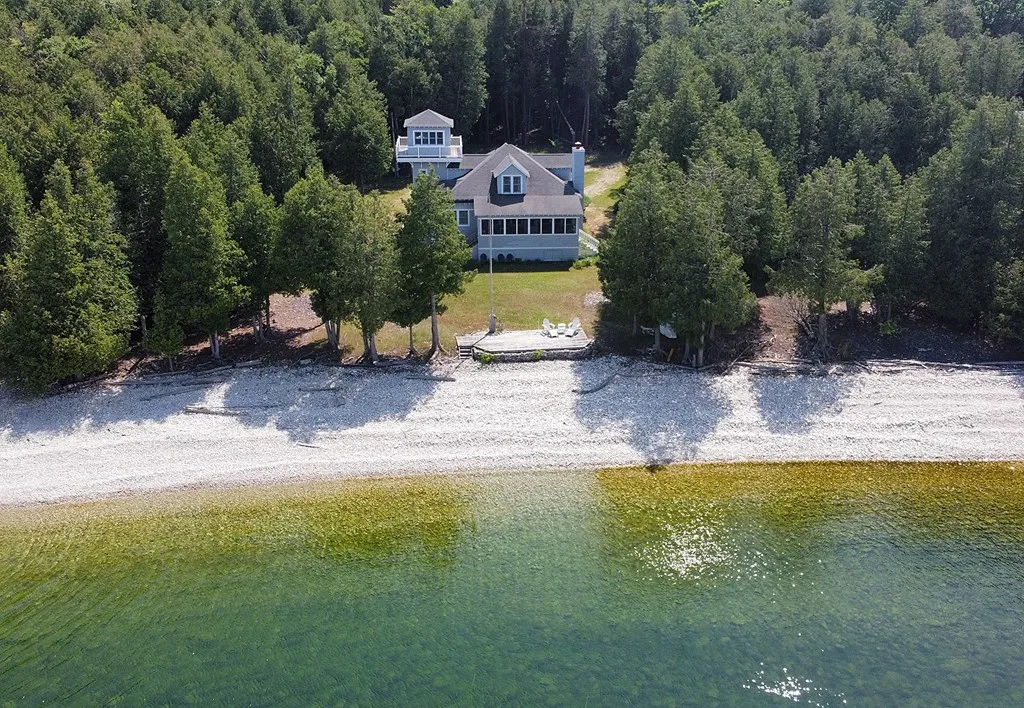 1908 Main Rd, Washington Island, Wisconsin 54246, 3 Bedrooms Bedrooms, ,3 BathroomsBathrooms,Waterfront-Residential,For Sale,Main Rd,144311