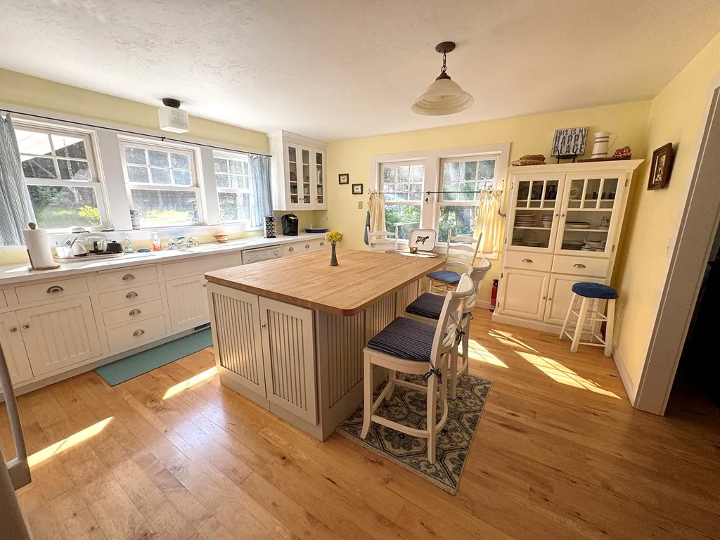 1908 Main Rd, Washington Island, Wisconsin 54246, 3 Bedrooms Bedrooms, ,3 BathroomsBathrooms,Waterfront-Residential,For Sale,Main Rd,144311