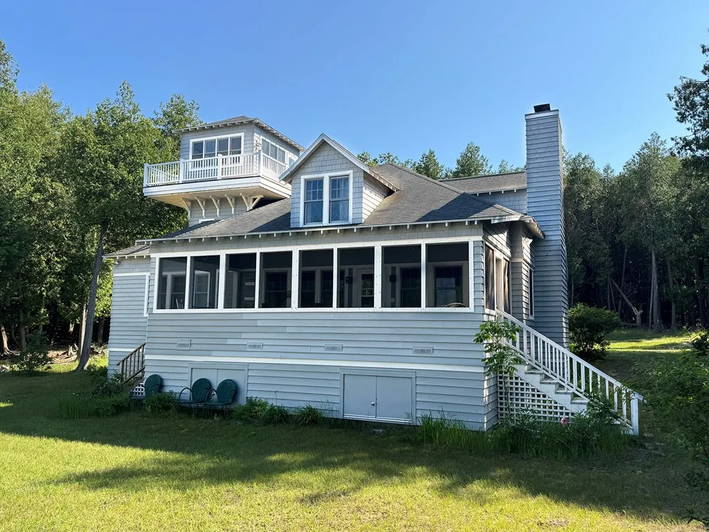 1908 Main Rd, Washington Island, Wisconsin 54246, 3 Bedrooms Bedrooms, ,3 BathroomsBathrooms,Waterfront-Residential,For Sale,Main Rd,144311