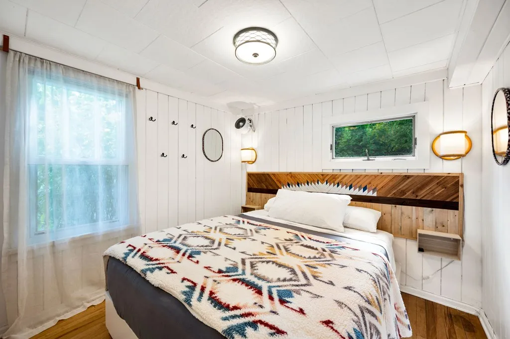5740 W Shore Dr, Sturgeon Bay, Wisconsin 54235, 2 Bedrooms Bedrooms, ,1 BathroomBathrooms,Waterfront-Residential,For Sale,W Shore Dr,144534