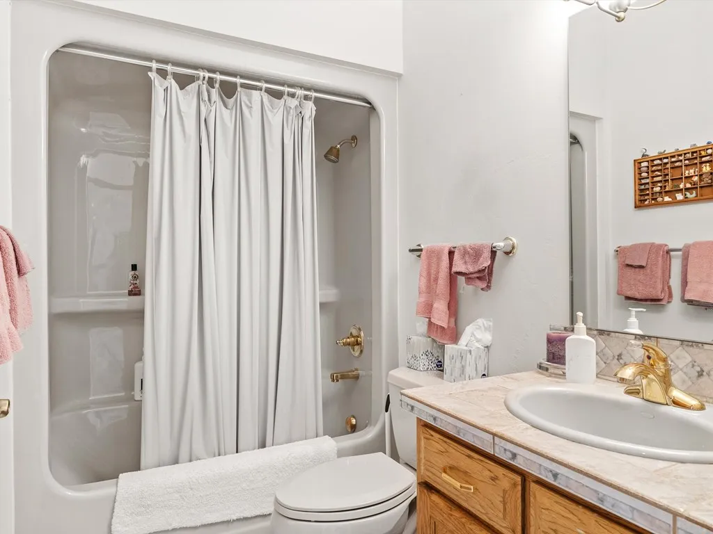 489 County Rd D, Forestville Wi 54213, 3 Bedrooms Bedrooms, ,4 BathroomsBathrooms,Inland-Residential,For Sale,County Rd D,140912