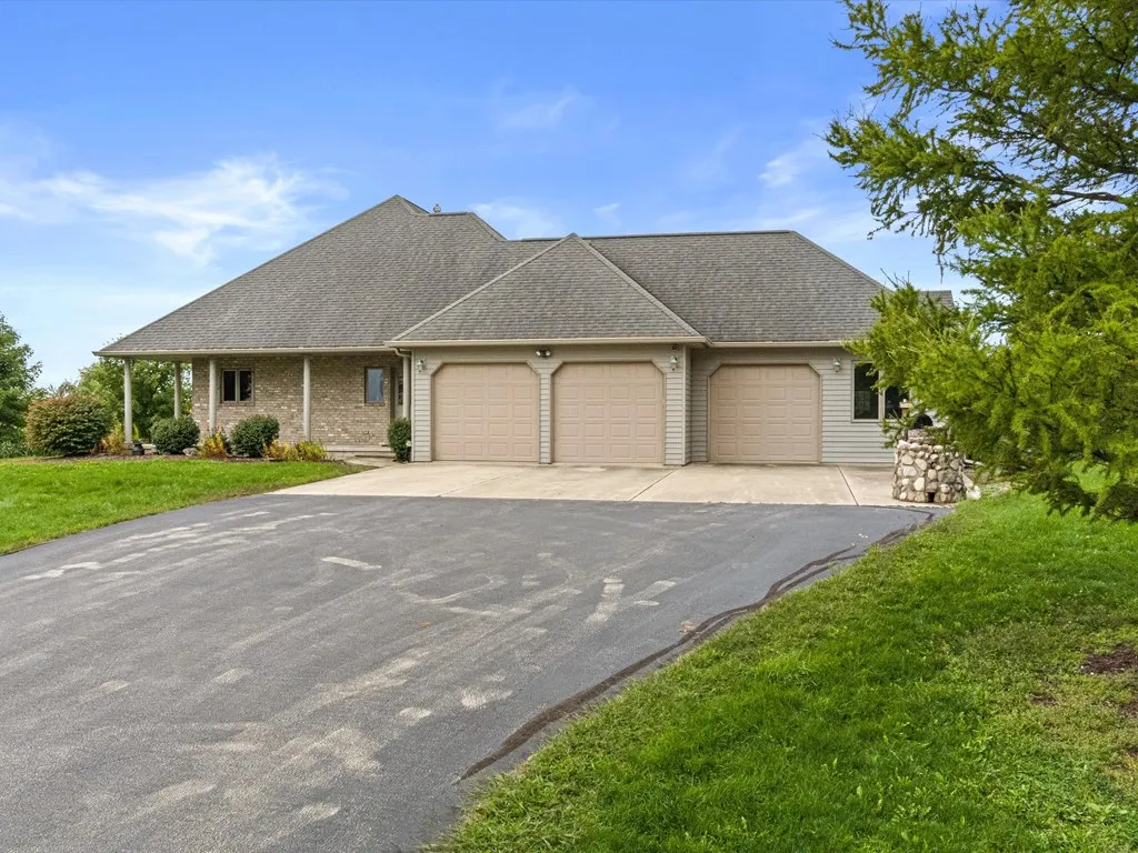 489 County Rd D, Forestville Wi 54213, 3 Bedrooms Bedrooms, ,4 BathroomsBathrooms,Inland-Residential,For Sale,County Rd D,140912