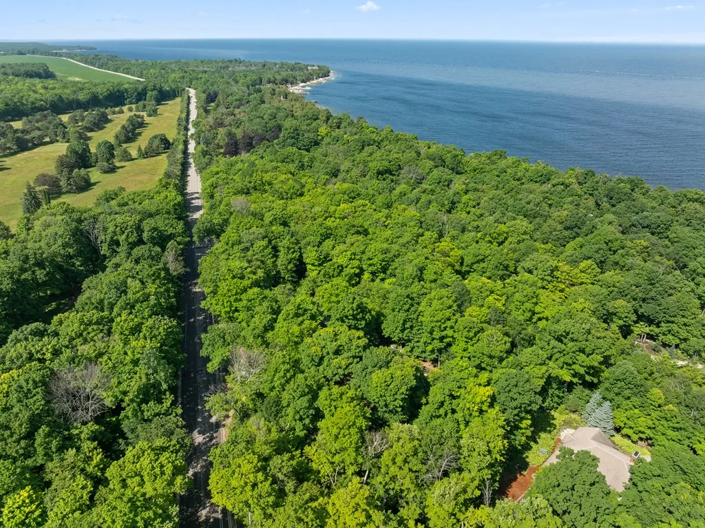 7635 Point Beach Rd, Egg Harbor, Wisconsin 54209, 3 Bedrooms Bedrooms, ,2 BathroomsBathrooms,Inland-Residential,For Sale,Point Beach Rd,144206