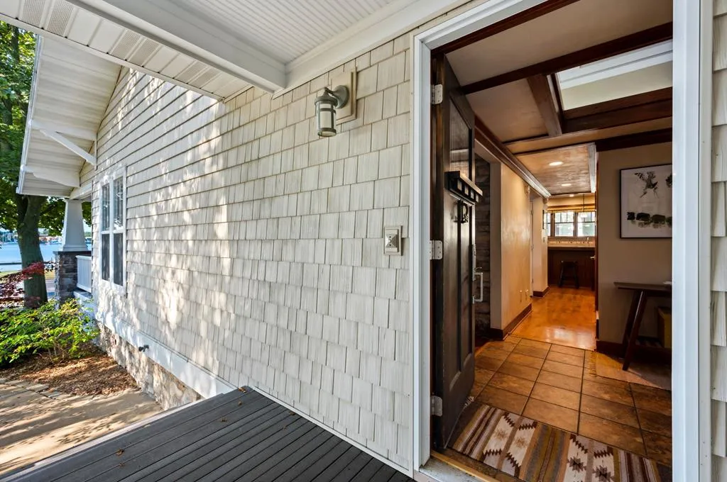 920 Memorial Dr, Sturgeon Bay Wi 54235, 4 Bedrooms Bedrooms, ,3 BathroomsBathrooms,Waterfront-Residential,For Sale,Memorial Dr,143241