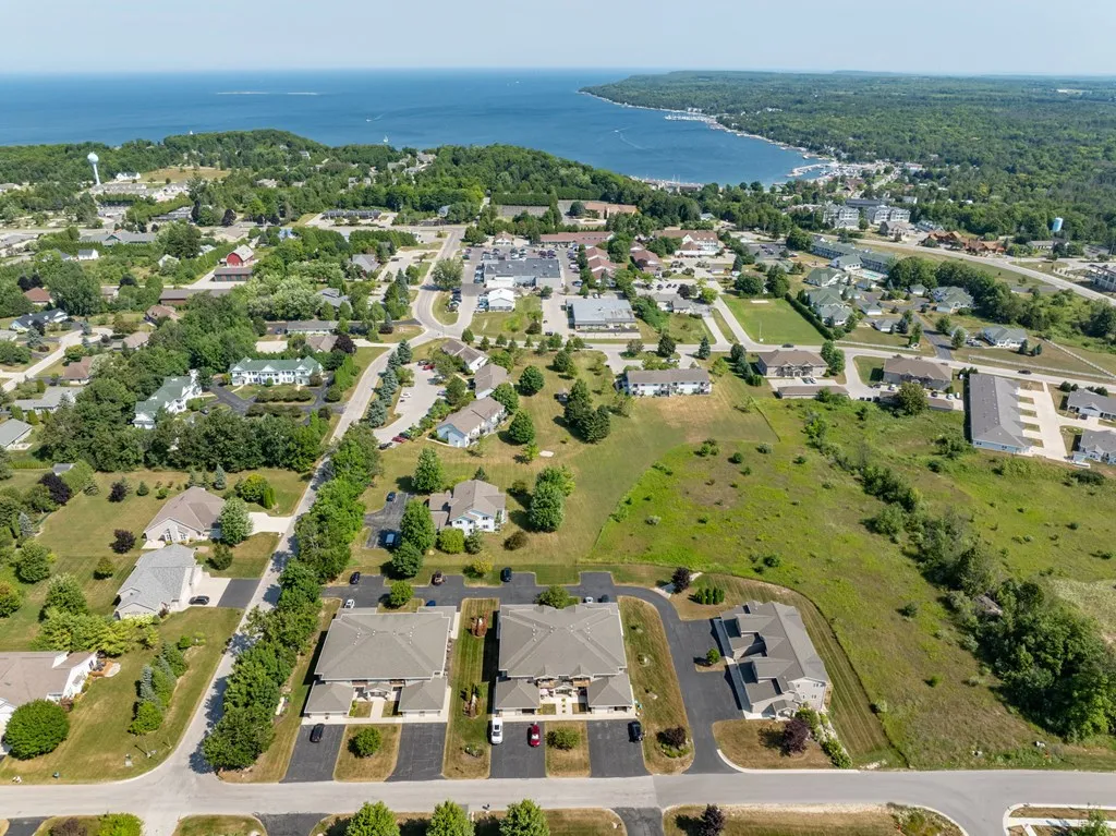 10514 Koessl Ln # 48, Sister Bay, Wisconsin 54234, 2 Bedrooms Bedrooms, ,2 BathroomsBathrooms,Condominium,For Sale,Koessl Ln,144389