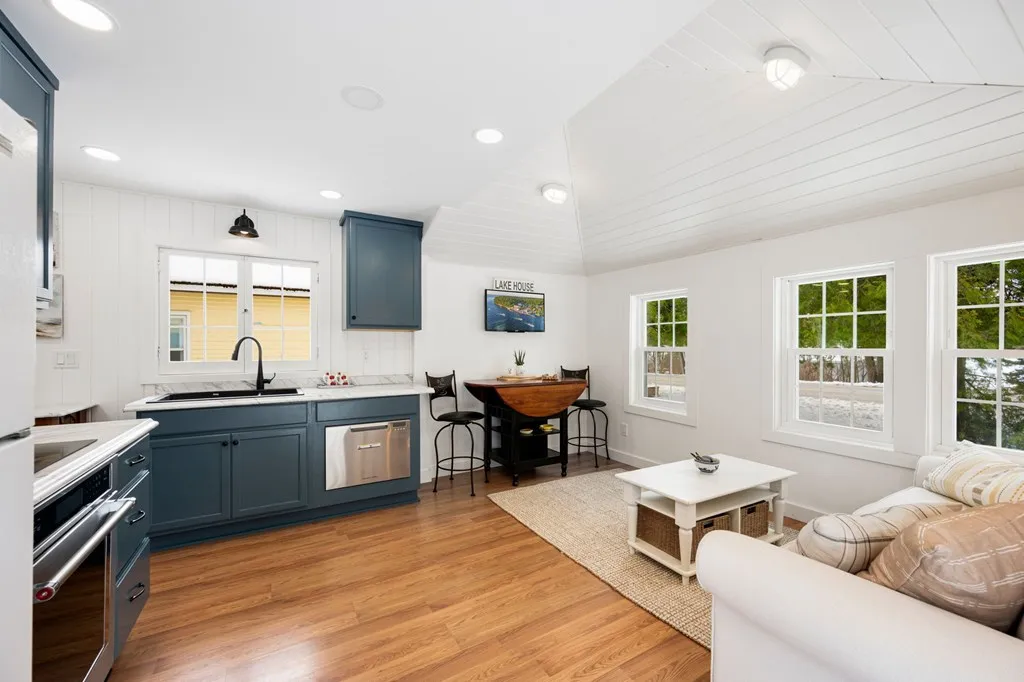 12714 Hwy 42 # 2, Ellison Bay Wi 54210, 2 Bedrooms Bedrooms, ,1 BathroomBathrooms,Condominium,For Sale,Hwy 42,143719