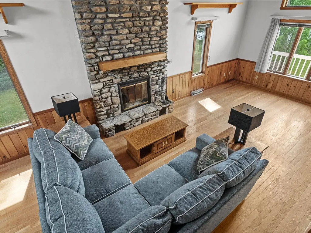 601 Sleepy Hollow Dr, Sturgeon Bay, Wisconsin 54235, 2 Bedrooms Bedrooms, ,3 BathroomsBathrooms,Waterfront-Residential,For Sale,Sleepy Hollow Dr,144519