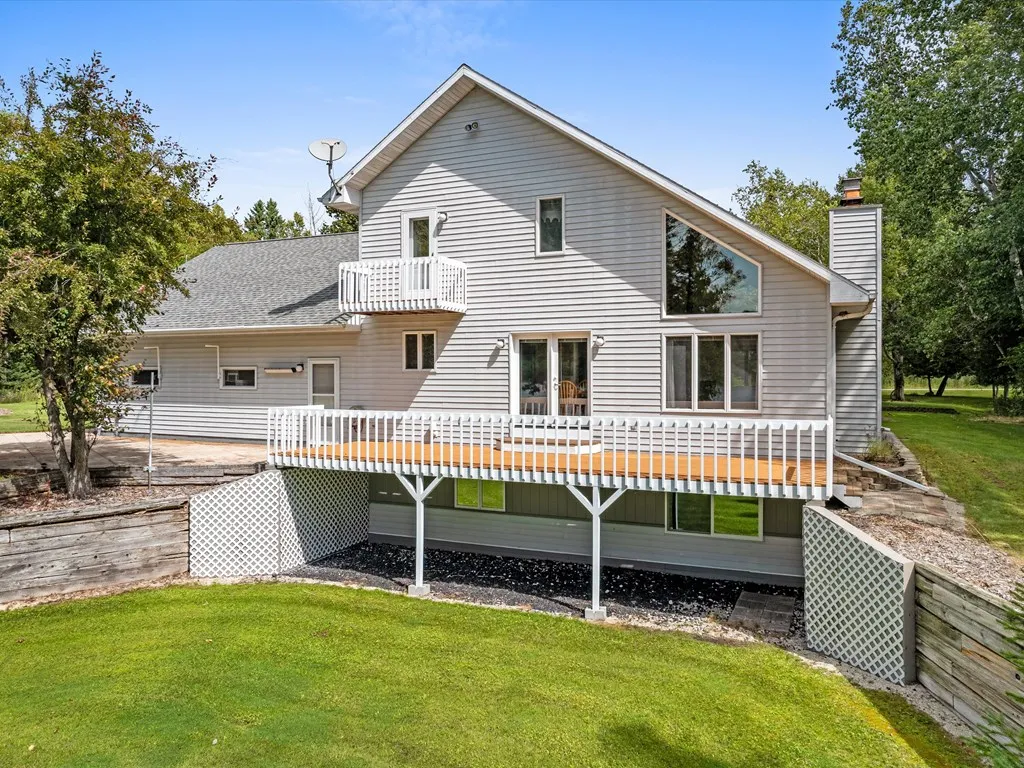 601 Sleepy Hollow Dr, Sturgeon Bay, Wisconsin 54235, 2 Bedrooms Bedrooms, ,3 BathroomsBathrooms,Waterfront-Residential,For Sale,Sleepy Hollow Dr,144519