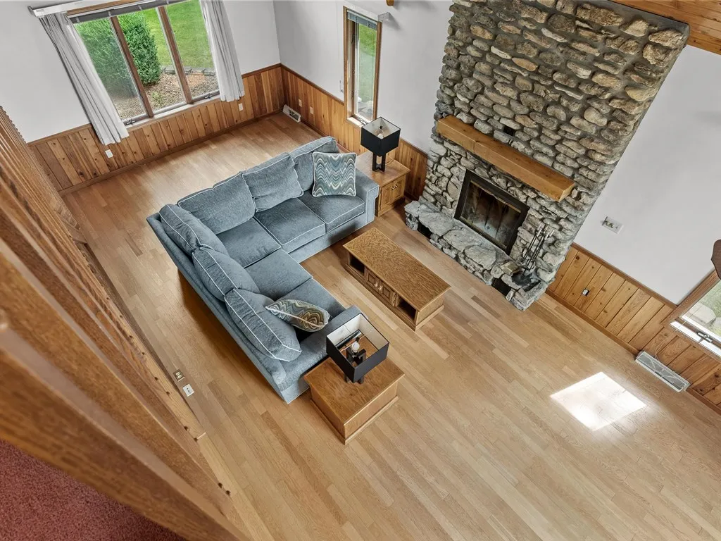 601 Sleepy Hollow Dr, Sturgeon Bay, Wisconsin 54235, 2 Bedrooms Bedrooms, ,3 BathroomsBathrooms,Waterfront-Residential,For Sale,Sleepy Hollow Dr,144519