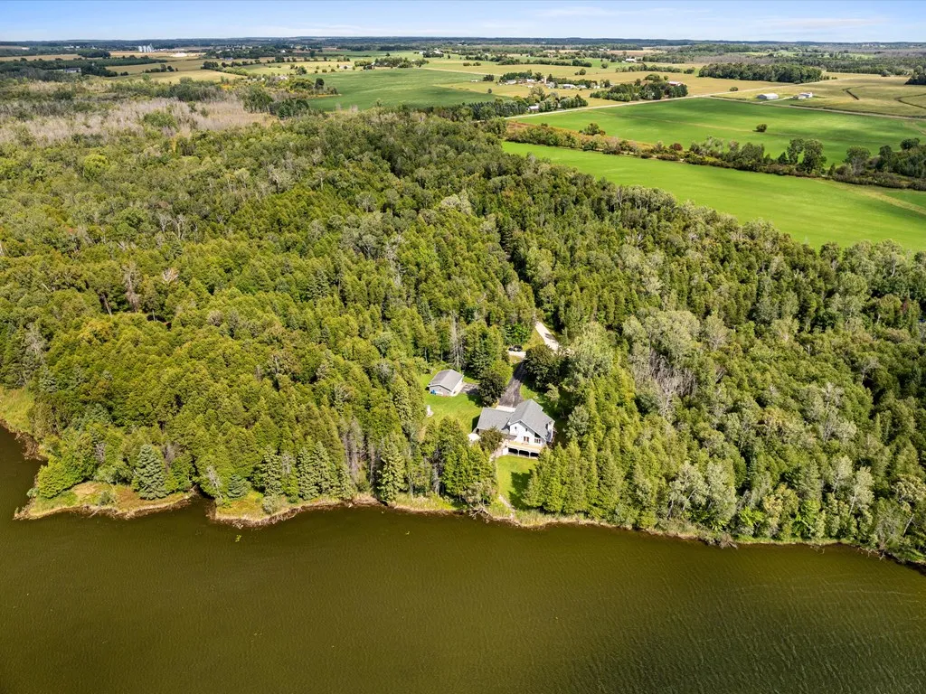 601 Sleepy Hollow Dr, Sturgeon Bay, Wisconsin 54235, 2 Bedrooms Bedrooms, ,3 BathroomsBathrooms,Waterfront-Residential,For Sale,Sleepy Hollow Dr,144519