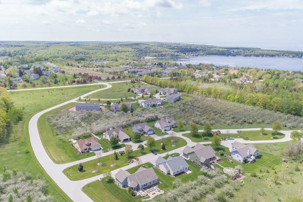 4523 Bay Hill Ct # 601, Egg Harbor Wi 54209, 3 Bedrooms Bedrooms, ,2 BathroomsBathrooms,Condominium,For Sale,Bay Hill Ct,143756