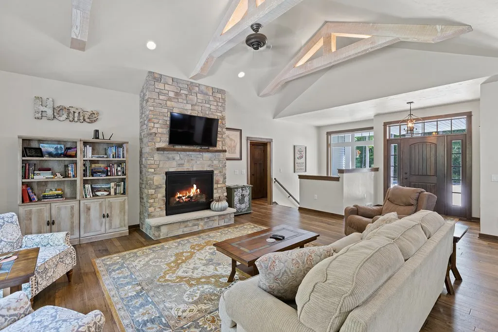 6117 Governors Woods Tr, Egg Harbor, Wisconsin 54209, 3 Bedrooms Bedrooms, ,3 BathroomsBathrooms,Inland-Residential,For Sale,Governors Woods Tr,144483