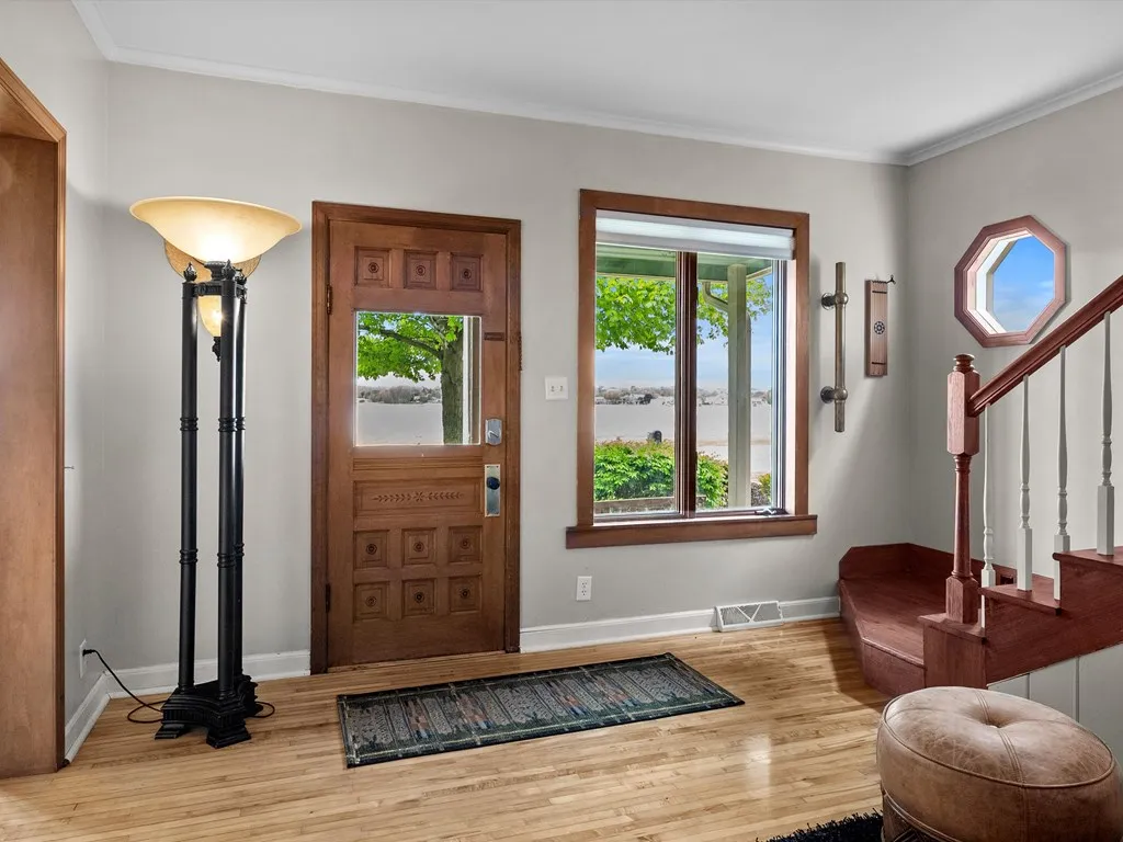 1350 Memorial Dr, Sturgeon Bay, Wisconsin 54235, 4 Bedrooms Bedrooms, ,3 BathroomsBathrooms,Waterfront-Residential,For Sale,Memorial Dr,144027