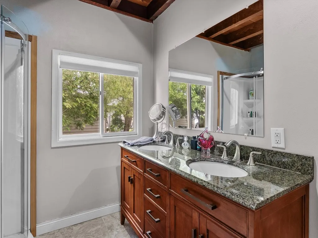 1350 Memorial Dr, Sturgeon Bay, Wisconsin 54235, 4 Bedrooms Bedrooms, ,3 BathroomsBathrooms,Waterfront-Residential,For Sale,Memorial Dr,144027