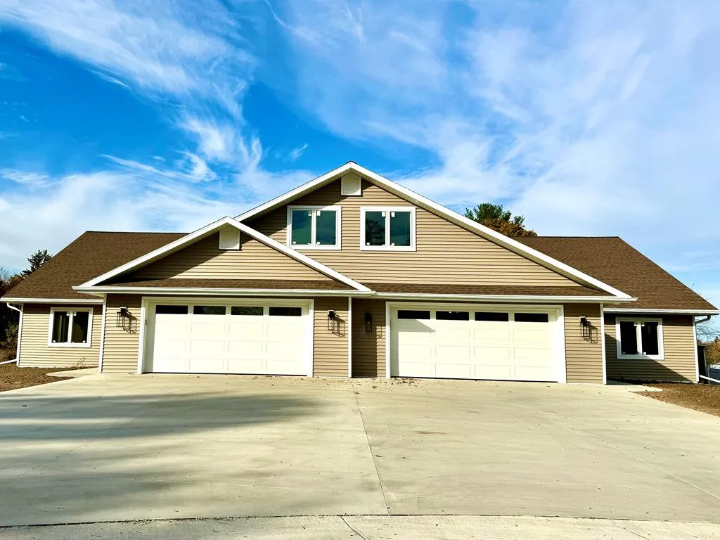535 N 9th Ct, Sturgeon Bay Wi 54235, 2 Bedrooms Bedrooms, ,2 BathroomsBathrooms,Condominium,For Sale,N 9th Ct,143009