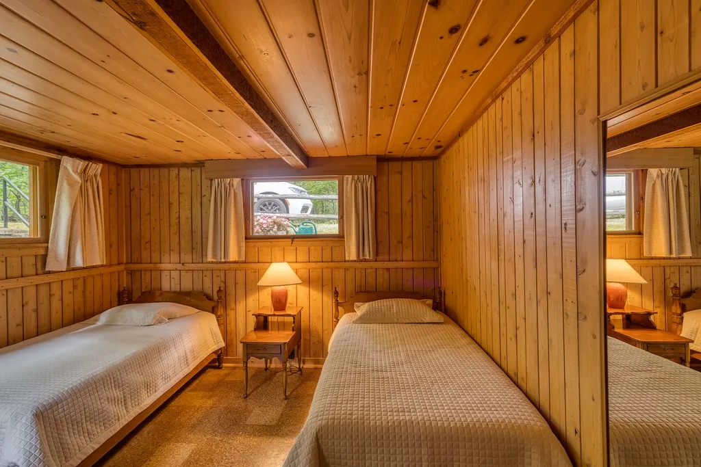 744 Wisconsin Bay Rd, Ellison Bay, Wisconsin 54210, 3 Bedrooms Bedrooms, ,2 BathroomsBathrooms,Waterfront-Residential,For Sale,Wisconsin Bay Rd,144430