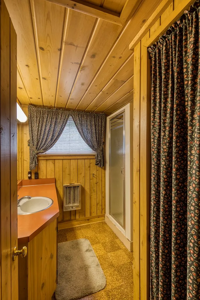 744 Wisconsin Bay Rd, Ellison Bay, Wisconsin 54210, 3 Bedrooms Bedrooms, ,2 BathroomsBathrooms,Waterfront-Residential,For Sale,Wisconsin Bay Rd,144430