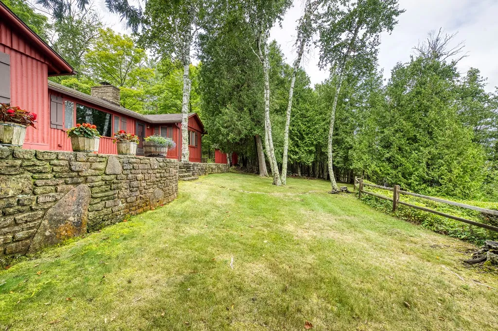 744 Wisconsin Bay Rd, Ellison Bay, Wisconsin 54210, 3 Bedrooms Bedrooms, ,2 BathroomsBathrooms,Waterfront-Residential,For Sale,Wisconsin Bay Rd,144430
