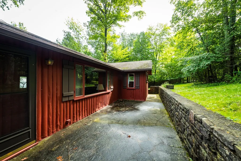 744 Wisconsin Bay Rd, Ellison Bay, Wisconsin 54210, 3 Bedrooms Bedrooms, ,2 BathroomsBathrooms,Waterfront-Residential,For Sale,Wisconsin Bay Rd,144430