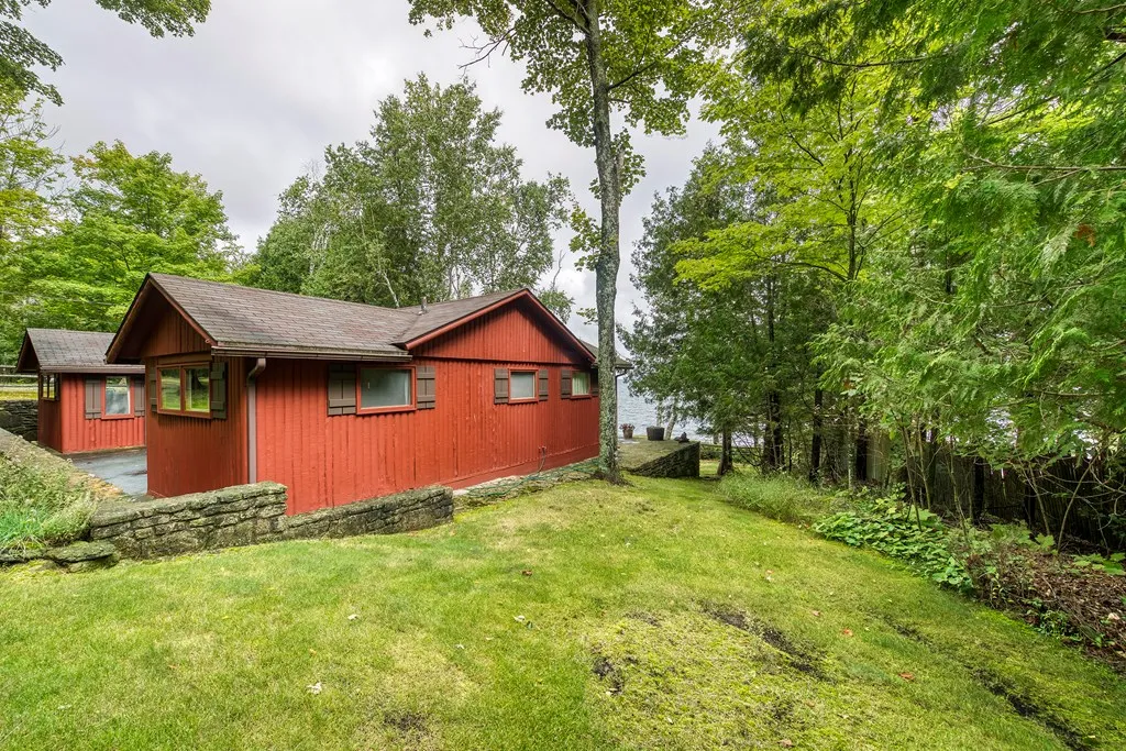 744 Wisconsin Bay Rd, Ellison Bay, Wisconsin 54210, 3 Bedrooms Bedrooms, ,2 BathroomsBathrooms,Waterfront-Residential,For Sale,Wisconsin Bay Rd,144430
