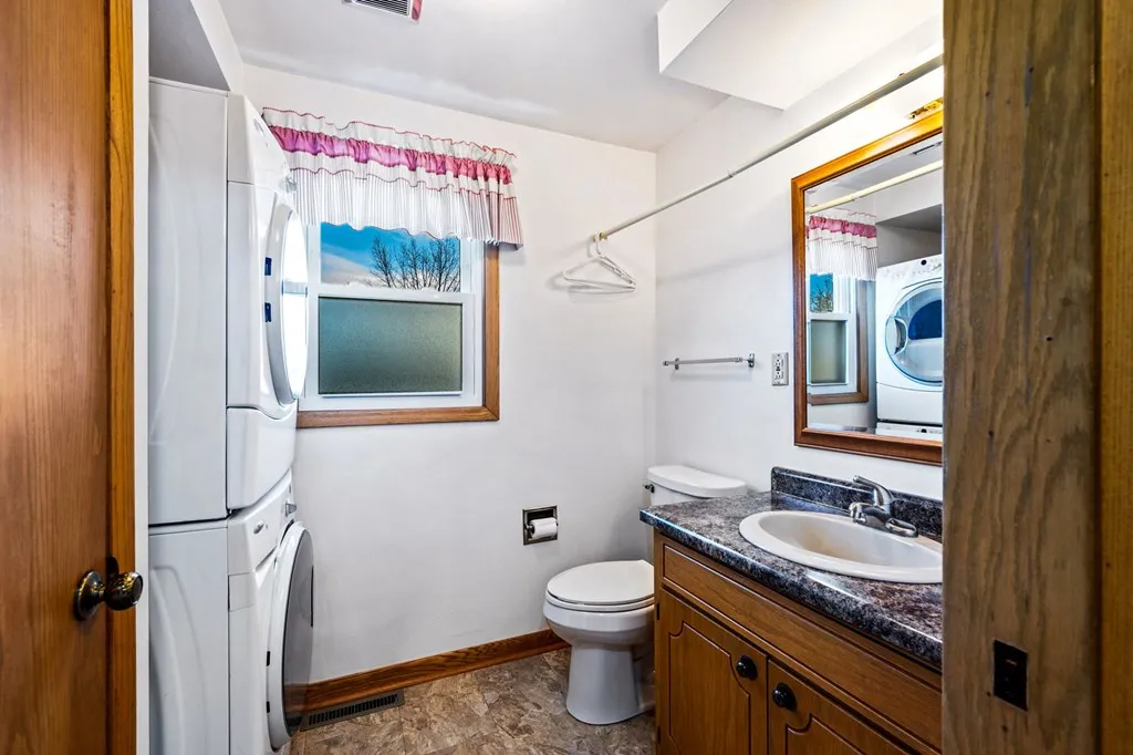 7379 County Rd C, Sturgeon Bay Wi 54235, 3 Bedrooms Bedrooms, ,2 BathroomsBathrooms,Inland-Residential,For Sale,County Rd C,141218