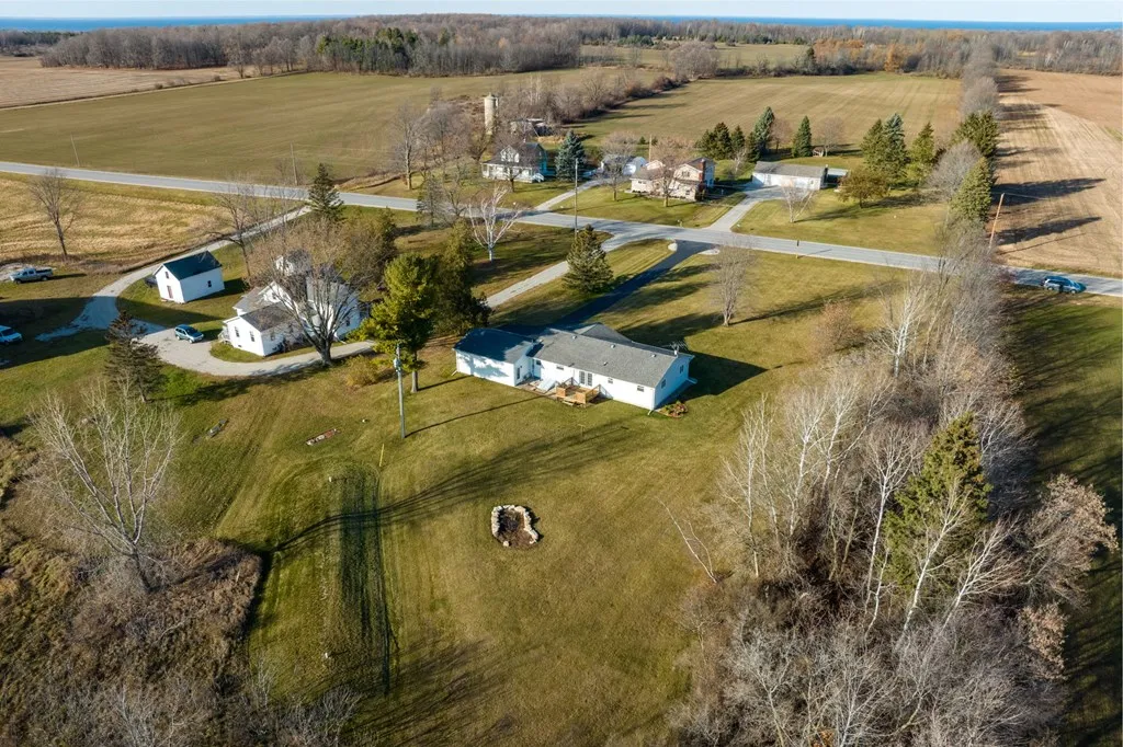 7379 County Rd C, Sturgeon Bay Wi 54235, 3 Bedrooms Bedrooms, ,2 BathroomsBathrooms,Inland-Residential,For Sale,County Rd C,141218
