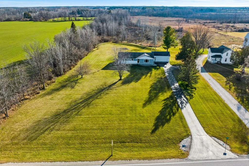 7379 County Rd C, Sturgeon Bay Wi 54235, 3 Bedrooms Bedrooms, ,2 BathroomsBathrooms,Inland-Residential,For Sale,County Rd C,141218