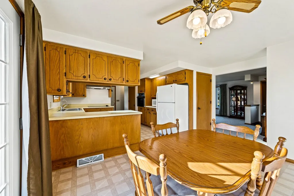 7379 County Rd C, Sturgeon Bay Wi 54235, 3 Bedrooms Bedrooms, ,2 BathroomsBathrooms,Inland-Residential,For Sale,County Rd C,141218