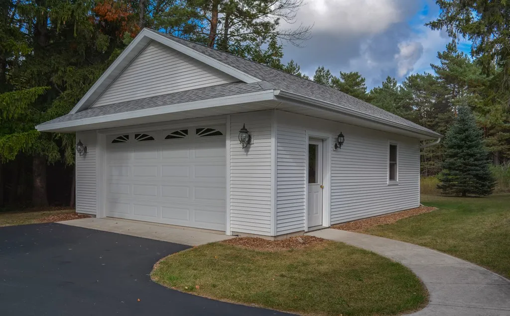 9530 Town Line Dr, Sister Bay Wi 54234, 3 Bedrooms Bedrooms, ,2 BathroomsBathrooms,Inland-Residential,For Sale,Town Line Dr,143287