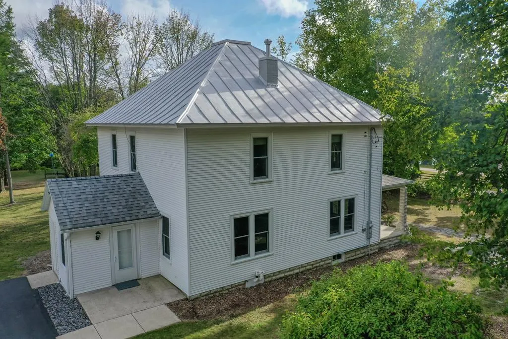 9530 Town Line Dr, Sister Bay Wi 54234, 3 Bedrooms Bedrooms, ,2 BathroomsBathrooms,Inland-Residential,For Sale,Town Line Dr,143287