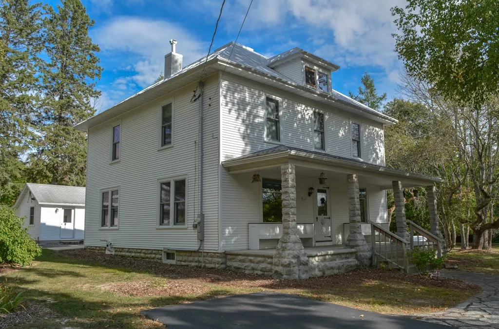 9530 Town Line Dr, Sister Bay Wi 54234, 3 Bedrooms Bedrooms, ,2 BathroomsBathrooms,Inland-Residential,For Sale,Town Line Dr,143287