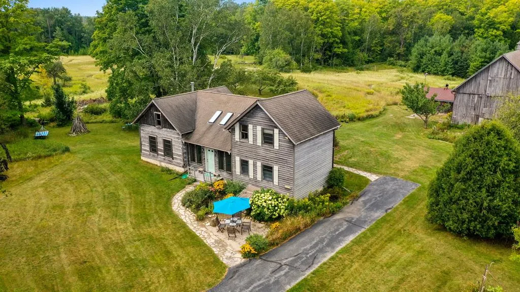 Ellison Bay, Wisconsin 54234, 3 Bedrooms Bedrooms, ,2 BathroomsBathrooms,Inland-Residential,For Sale,Badger Rd,143939