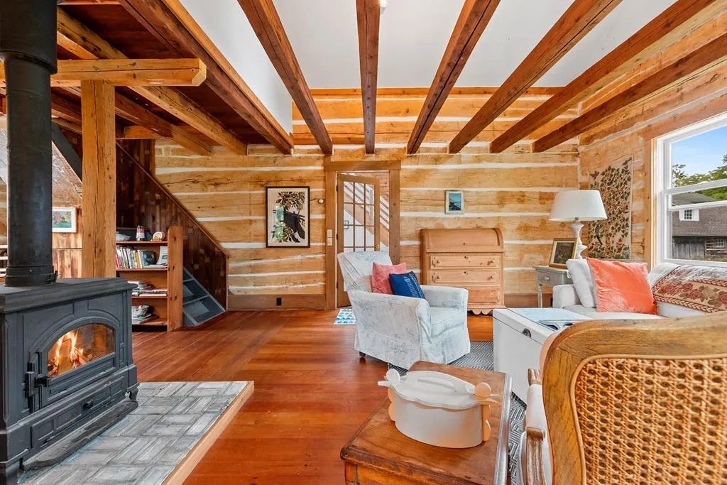Ellison Bay, Wisconsin 54234, 3 Bedrooms Bedrooms, ,2 BathroomsBathrooms,Inland-Residential,For Sale,Badger Rd,143939